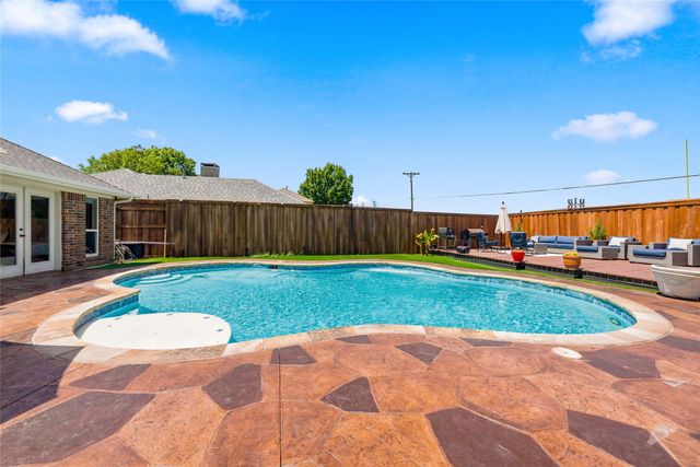 311 Sycamore Creek Road, Allen, TX 75002