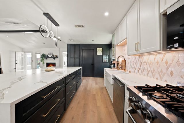 311 Sycamore Creek Road, Allen, TX 75002