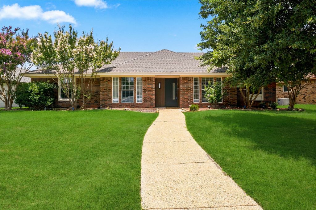 311 Sycamore Creek Road, Allen, TX 75002