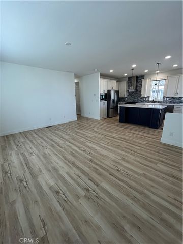 40 Via Entrada, Tustin, CA 92780