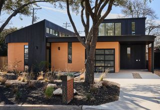 2305 Westoak DR, Austin, TX 78704