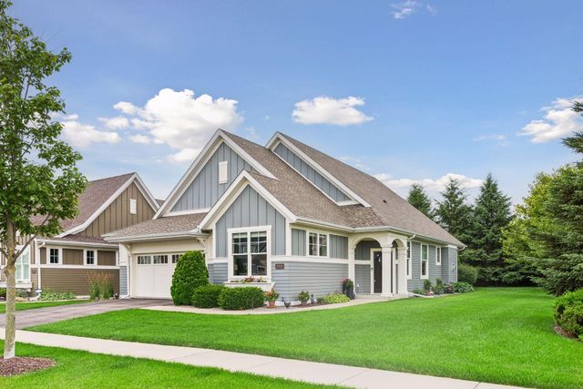 5010 Dale Ridge Road, Woodbury, MN 55129