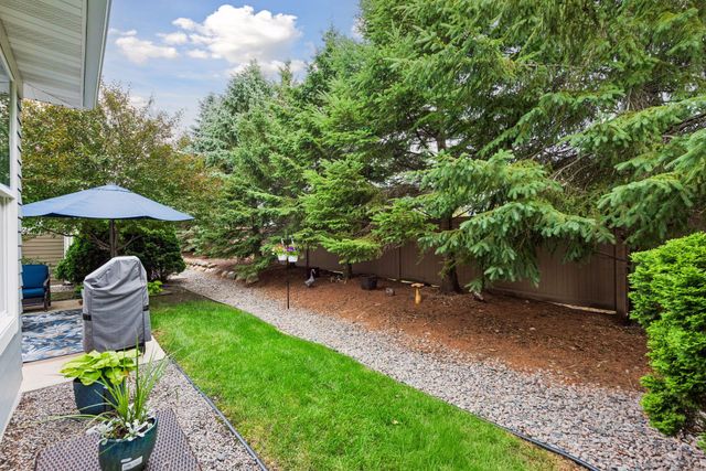5010 Dale Ridge Road, Woodbury, MN 55129