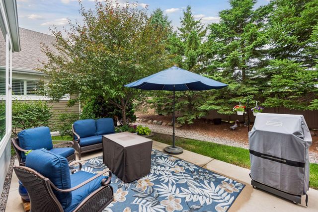 5010 Dale Ridge Road, Woodbury, MN 55129