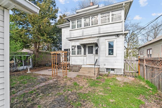 343 Garfield Street NE, Minneapolis, MN 55413
