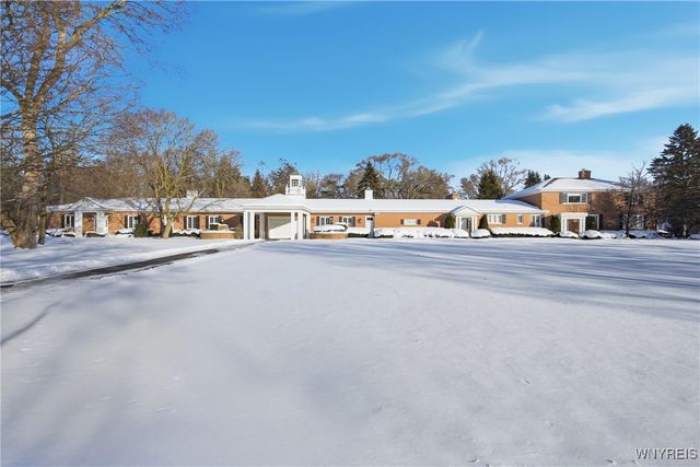 1 Sargent Drive, Lockport City, NY 14094