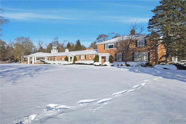 1 Sargent Drive, Lockport City, NY 14094