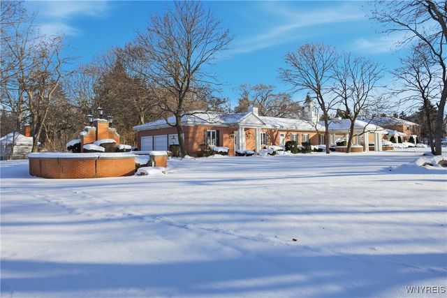 1 Sargent Drive, Lockport City, NY 14094