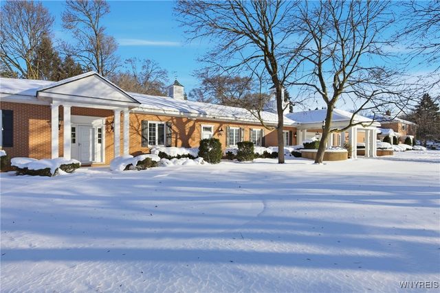 1 Sargent Drive, Lockport City, NY 14094