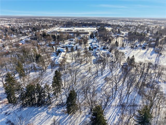 1 Sargent Drive, Lockport City, NY 14094