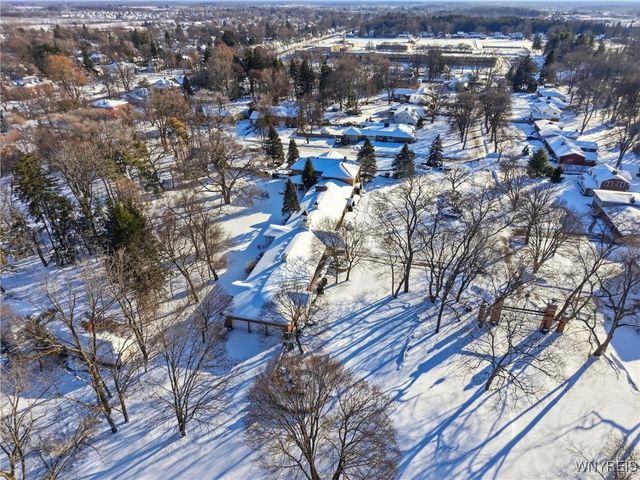 1 Sargent Drive, Lockport City, NY 14094