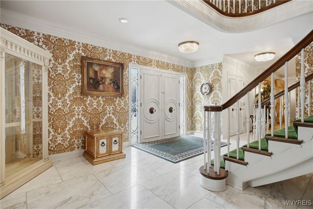 1 Sargent Drive, Lockport City, NY 14094