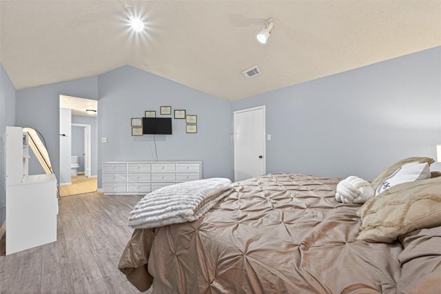 2026 Musket Ridge Drive, Richmond, TX 77406