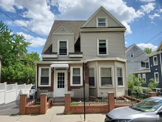 18 Nonantum Place 1, Newton, MA 02458