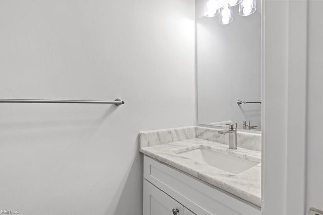 1253 Shawn DR, Virginia Beach, VA 23453