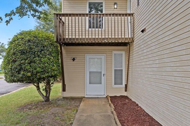 1253 Shawn DR, Virginia Beach, VA 23453