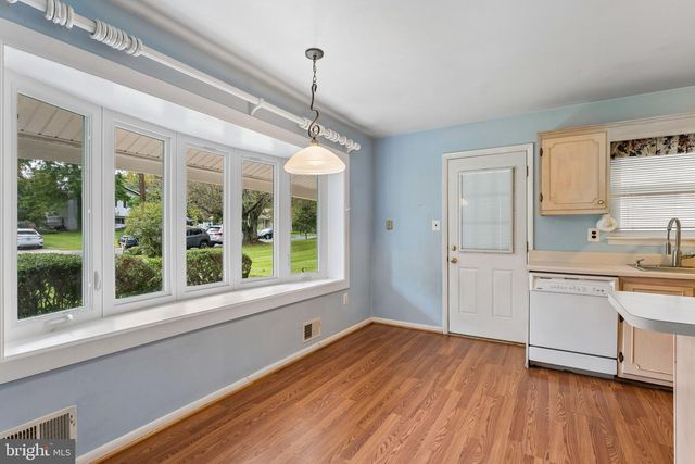1506 AINSLEY RD, Silver Spring, MD 20904