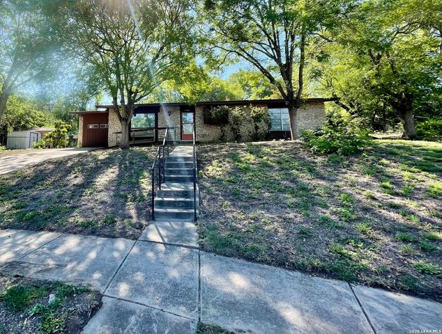 7502 GLACIER LN, San Antonio, TX 78209