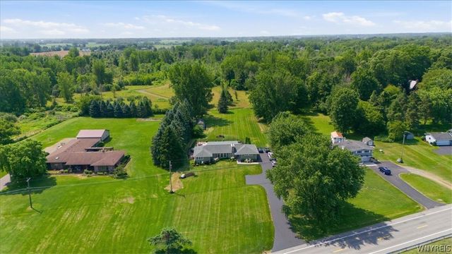 4162 East Lake Road, Wilson, NY 14172