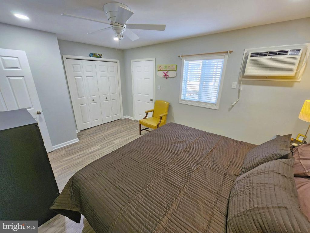 Image 2 of property listing at 14400 JARVIS AVE #110B, Ocean City, MD 21842