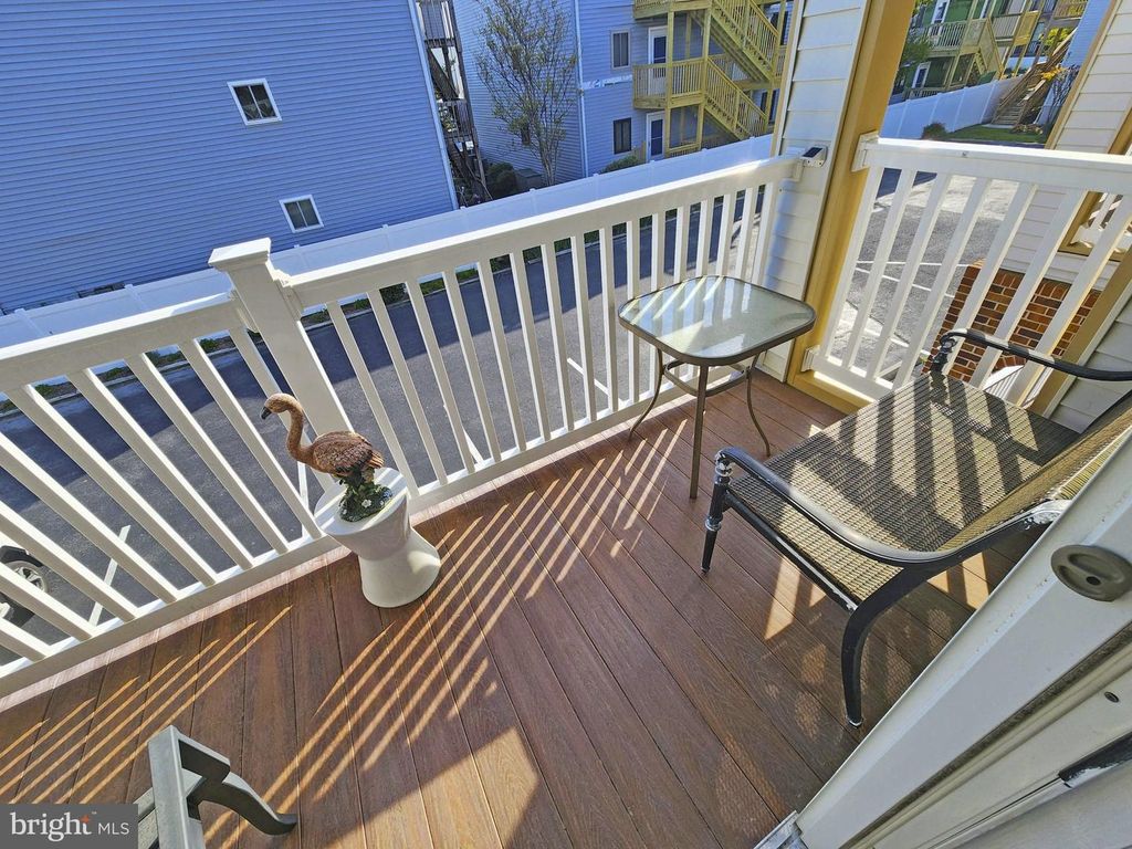 Image 5 of property listing at 14400 JARVIS AVE #110B, Ocean City, MD 21842