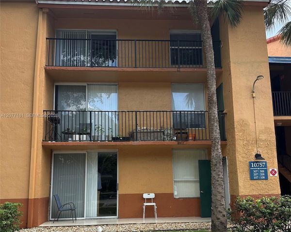 10757 Cleary Boulevard 307, Plantation, FL 33324