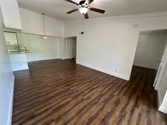 10757 Cleary Boulevard 307, Plantation, FL 33324