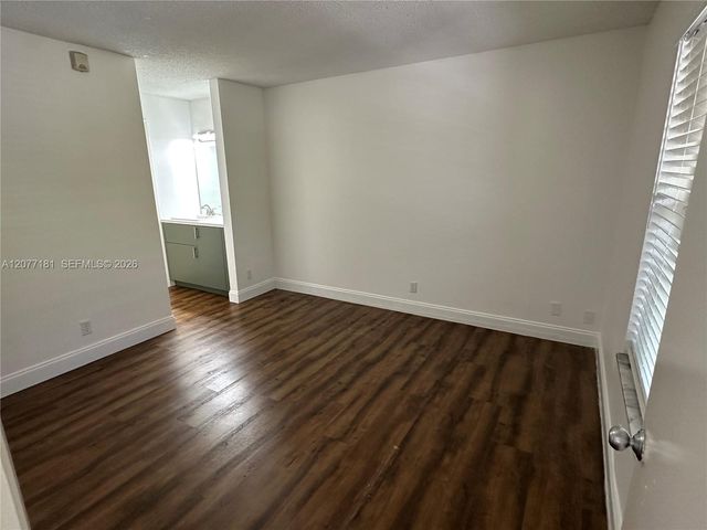 10757 Cleary Boulevard 307, Plantation, FL 33324
