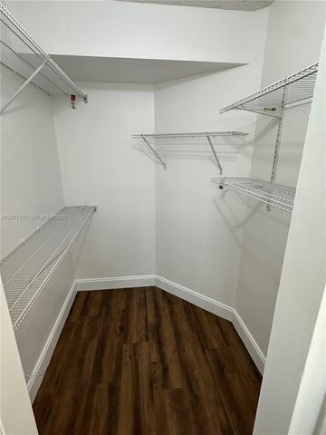 10757 Cleary Boulevard 307, Plantation, FL 33324