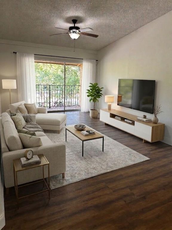 10757 Cleary Boulevard 307, Plantation, FL 33324