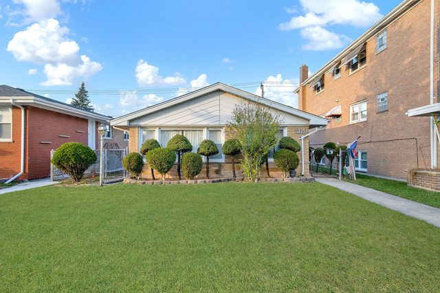5120 W 79TH Street, Burbank, IL 60459