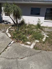 4825 AZTEC CIR, Naples, FL 34112