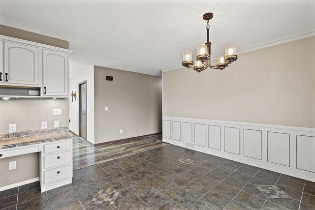 2610 Gladeview Road, Cottage Grove, WI 53527