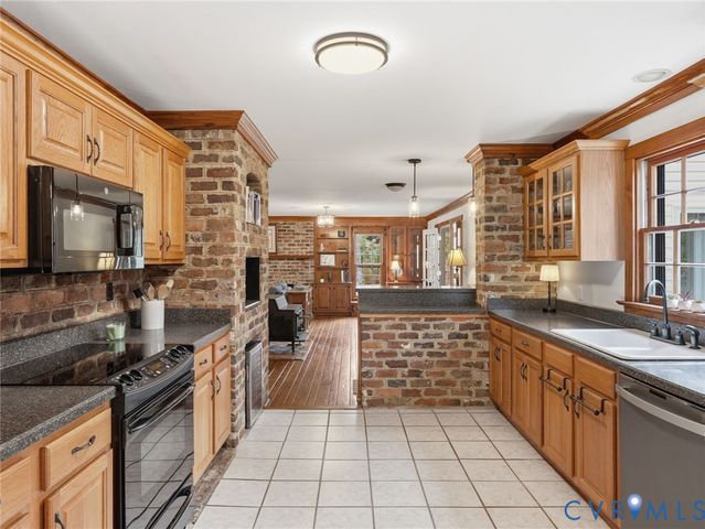 12121 Ivey Mill Rd, Chesterfield, VA 23838