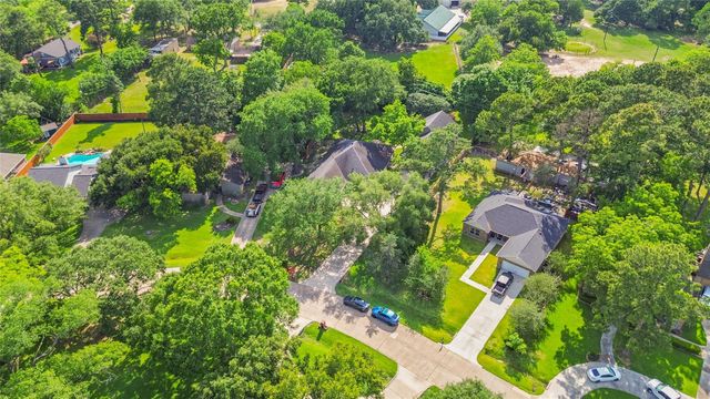 12315 Adams Run Drive, Cypress, TX 77429