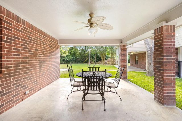 12315 Adams Run Drive, Cypress, TX 77429