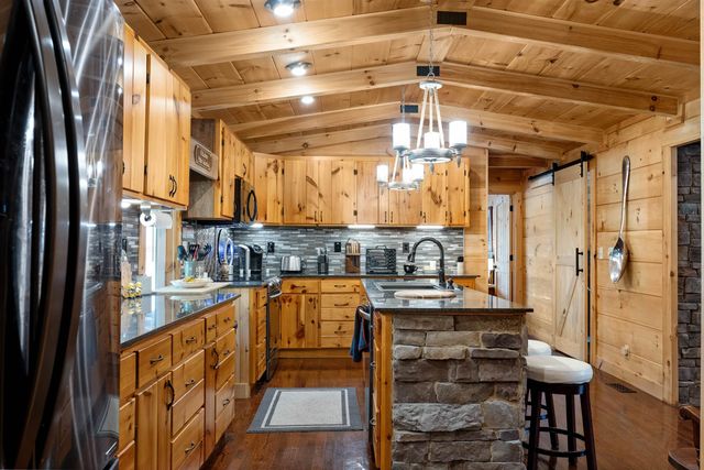1190 McSwain Road, Chesnee, SC 29349