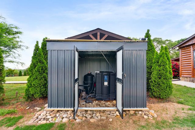 1190 McSwain Road, Chesnee, SC 29349