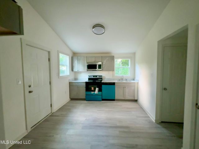 787 Hill Road, Coldwater, MS 38618