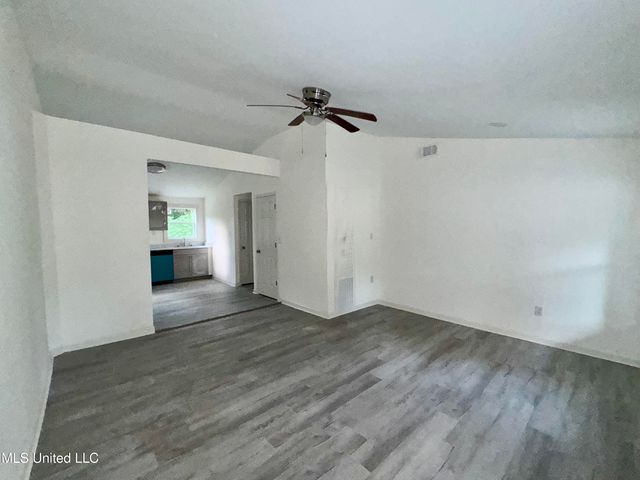 787 Hill Road, Coldwater, MS 38618