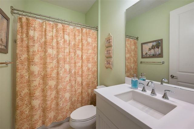 2726 SAPPHIRE BLUE LANE, Bradenton, FL 34211