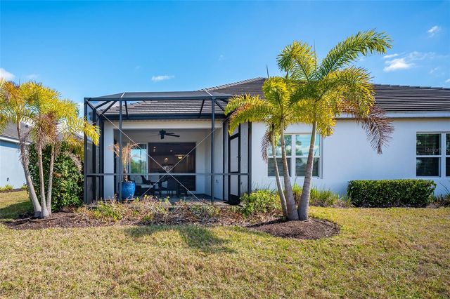 2726 SAPPHIRE BLUE LANE, Bradenton, FL 34211