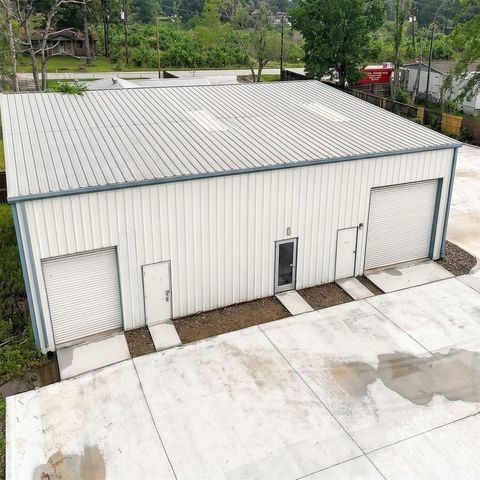 22316 E Martin Drive, Porter, TX 77365