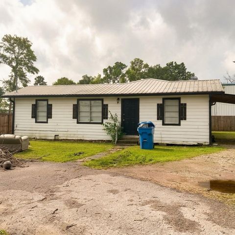 22316 E Martin Drive, Porter, TX 77365