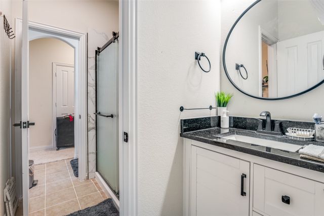 3025 Glenbrook Drive, Midlothian, TX 76065