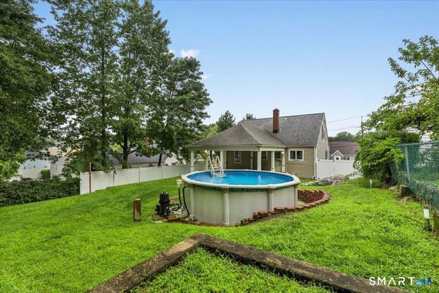 264 Sunrise Terrace, Bridgeport, CT 06606
