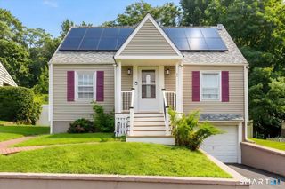 264 Sunrise Terrace, Bridgeport, CT 06606
