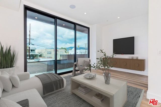 1436 Edgecliffe Drive 103, Los Angeles, CA 90026