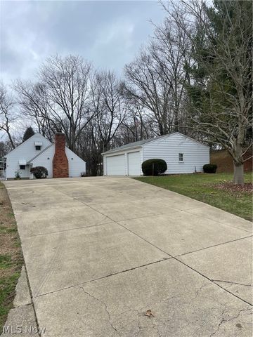 3025 Killian Road, Uniontown, OH 44685