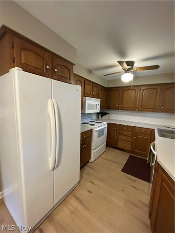 3025 Killian Road, Uniontown, OH 44685